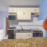Apto Quadra Mar Em Balneario Camboriu - Eit302